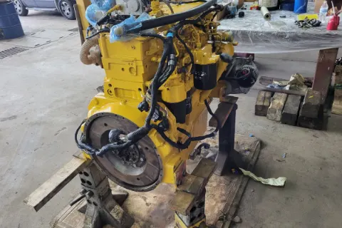 Heavy-equipment engine rebuild and troubleshooting work — photo 1
