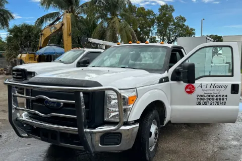 Scheduled heavy-equipment maintenance work — photo 1